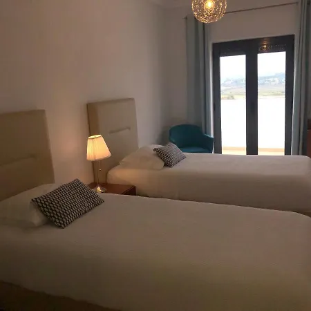 Casa Rafael * ألفور