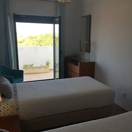 Casa Rafael ألفور